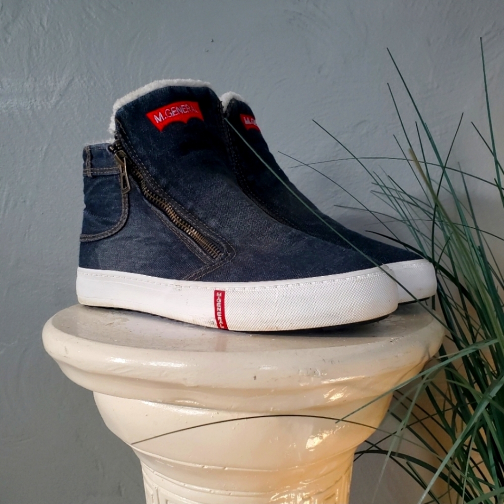 Blue jean insulated shoes